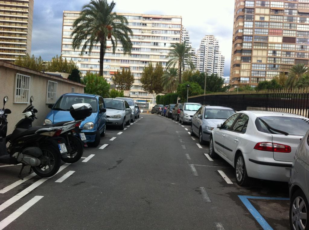 Apartamento Av Madrid 2H Benidorm Zimmer foto